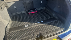 Volvo Xc40 1.5 T3 [163] R DESIGN 5dr Geartronic Petrol Estate